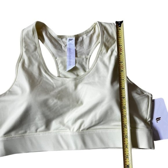 New Fabletics On the Go Medium Impact Sports Bra Size 2X - Picture 9 of 9